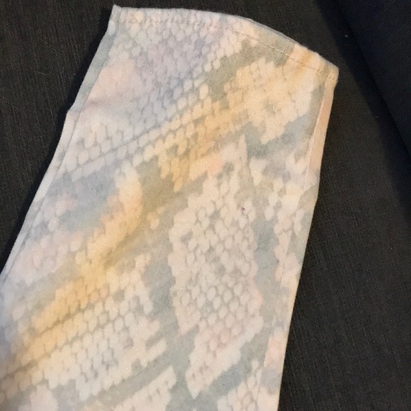 Buffalo Skinny Snake Print Jean - Picture 3 of 8